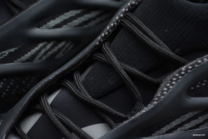 Boost H67799 V3 Adidas 700 Yeezy Black 0925
